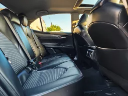 Toyota Camry 2023 lleno