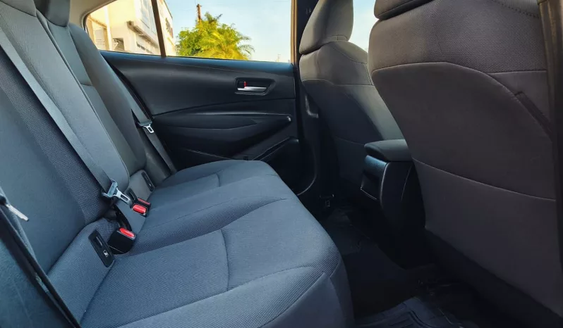 Toyota Corolla 2021 lleno