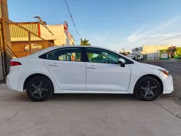 Toyota Corolla 2021 lleno