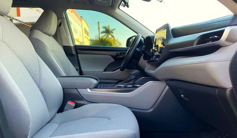 Toyota Highlander 2022 lleno