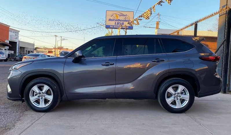 Toyota Highlander 2022 lleno