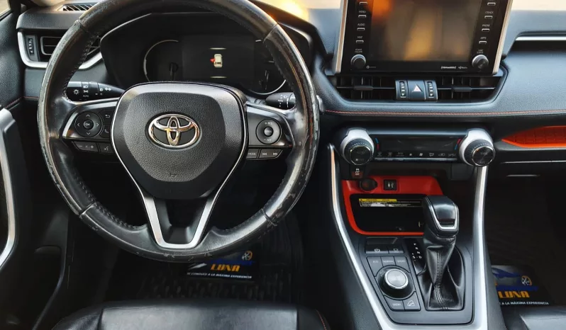 Toyota Rav-4 2019 lleno