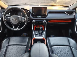 Toyota Rav-4 2019 lleno