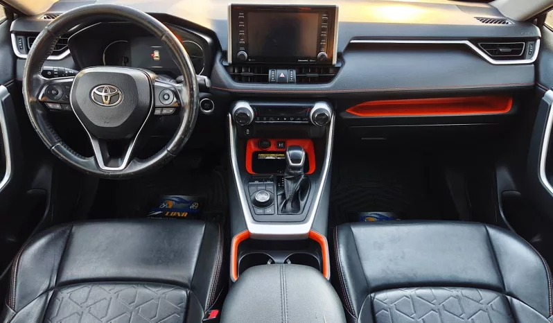 Toyota Rav-4 2019 lleno