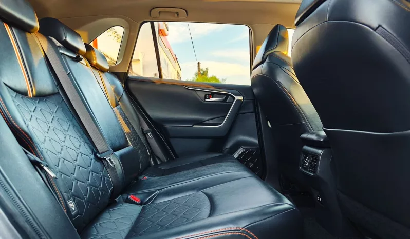Toyota Rav-4 2019 lleno