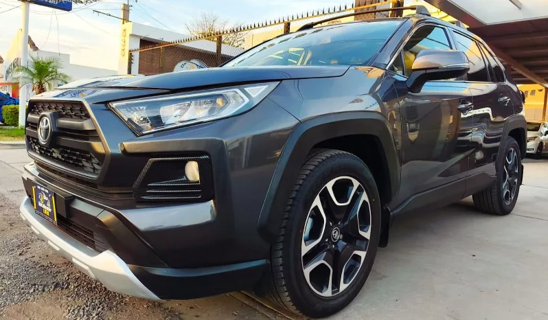 Toyota Rav-4 2019 lleno