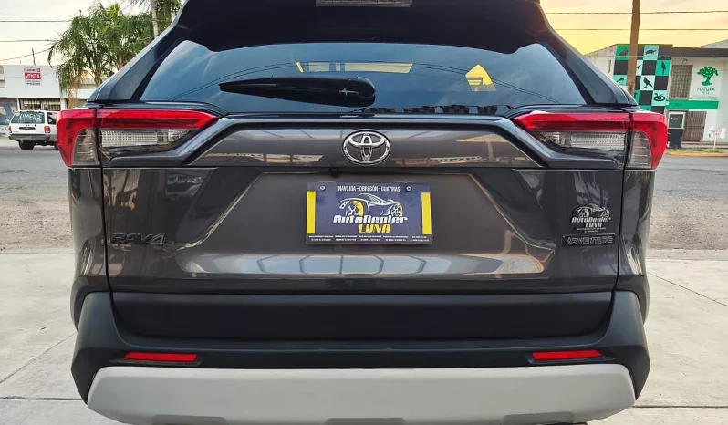 Toyota Rav-4 2019 lleno