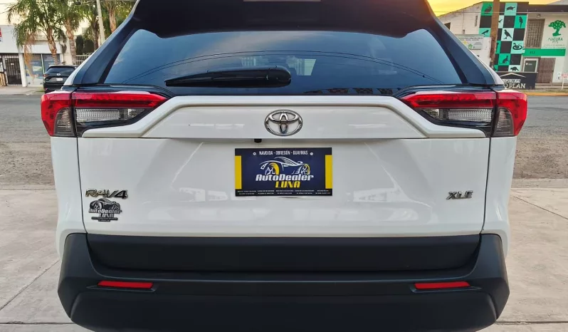 Toyota Rav-4 2022 lleno