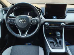 Toyota Rav-4 2023 lleno