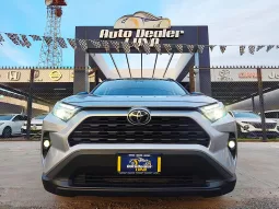 Toyota Rav-4 2023 lleno