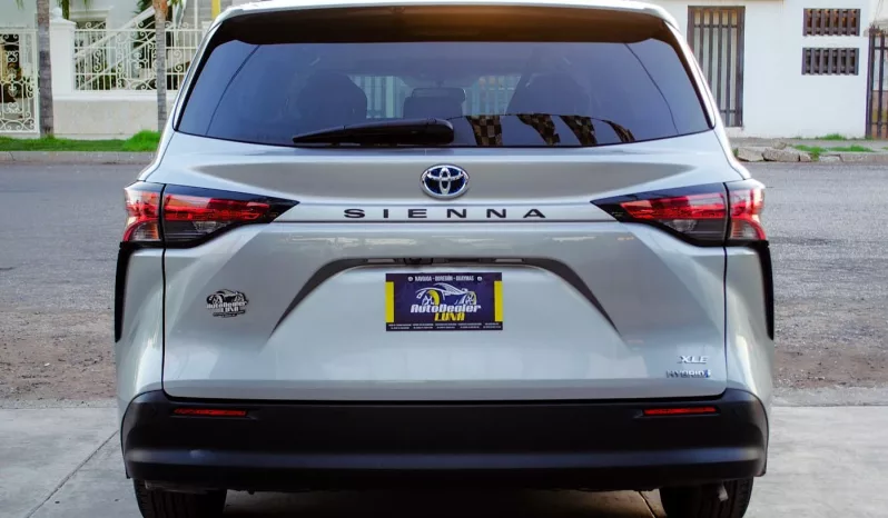 Toyota Sienna Xle Hybrid, 2021 lleno