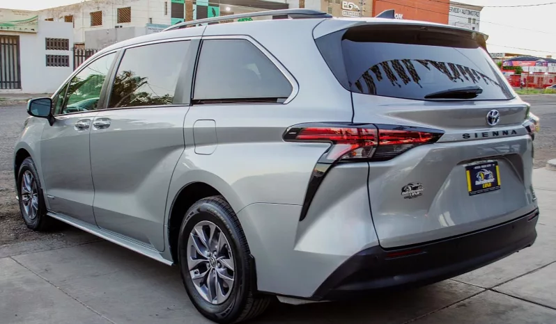 Toyota Sienna Xle Hybrid, 2021 lleno