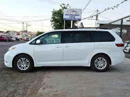 Toyota Sienna 2017 lleno