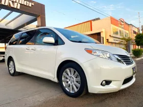 Toyota Sienna 2017