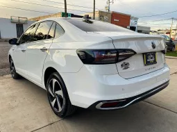 Volkswagen Virtus 2023 lleno